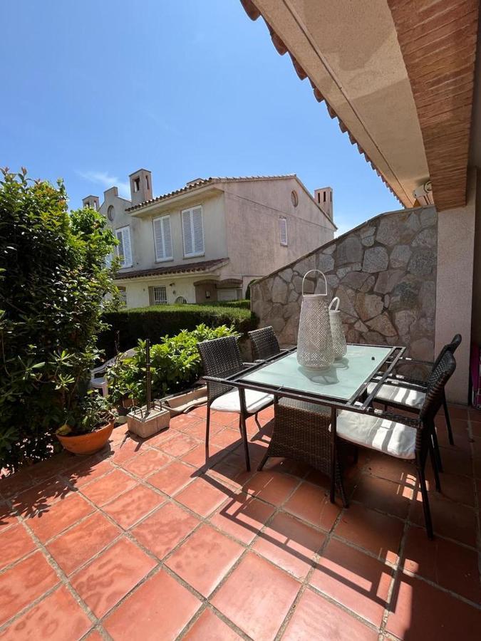 Cambrils Adosado Con Piscina 4 Habitaciones, 8 Huespedes Екстер'єр фото